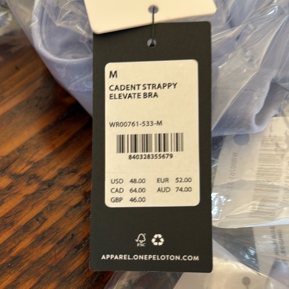 BNWT Peloton Cadent Strappy Elevate Bra - Picture 2 of 5